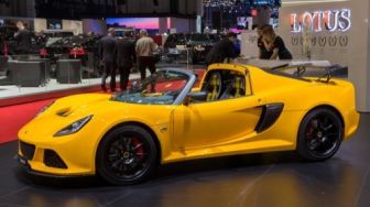 Dicari: Mobil Sport Lotus Edisi Perdana