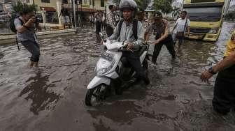 Banjir Rob di Kawasan Muara Baru