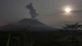 PVMBG Turunkan Radius Aman Gunung Agung Jadi 6 Km