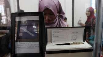 Pameran Hari Antikorupsi Sedunia di Jakarta, Selasa (12/12).