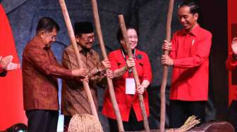 Jokowi Hadiri Rakornas PDIP