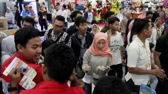 Pameran Cuci Gudang dan Festival Akhir Tahun BigBang Jakarta 2017 di JIExpo Kemayoran, Jakarta, Sabtu (23/12).