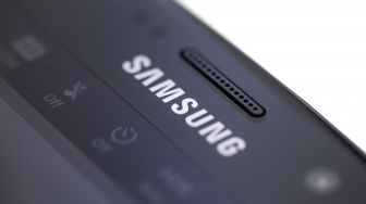 Samsung Semprot Apple lewat Video UnCrush