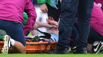 De Bruyne Ditandu Keluar Lapangan, Ini Pinta Pep kepada FA