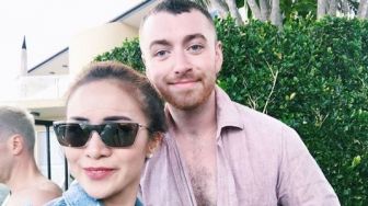 Liburan di Australia, Momo "Geisha" Bertemu Sam Smith!