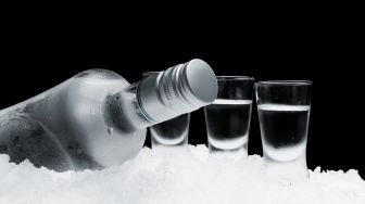 Botol Vodka Termahal di Dunia Lenyap