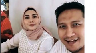 Sejak Berhijab, Rejeki Fenita Arie Makin Berlimpah