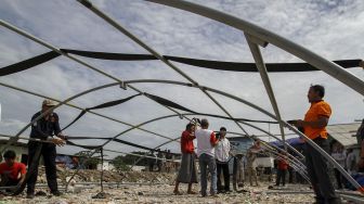 Tenda Korban Gusuran Kampung Akuarium