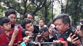 Kecam Kampanye Hitam, Sekjen PDIP: Ada yang Tak Siap Hadapi Azwar Anas