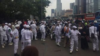 Ramai Tagar #SahFPIOrmasIlegal, FPI: Mereka Tidak Paham