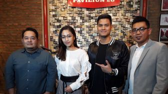 Asta 'RAN' Mengaku 'Jatuh Cinta' dengan Penyanyi Cantik Ini