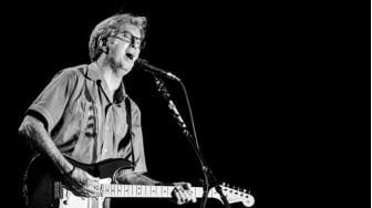 Eric Clapton Mengalami Ketulian