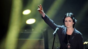 Kegetiran yang Manis, Ode untuk Dolores O'Riordan