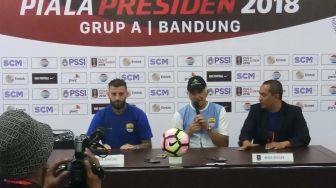 Skuat Terbatas, Pelatih Persib Bangga Bisa Kalahkan Sriwijaya FC