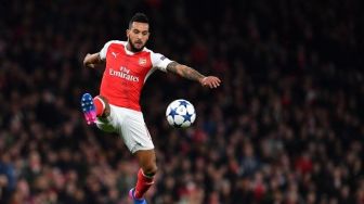 Everton Resmi Dapatkan Theo Walcott dari Arsenal