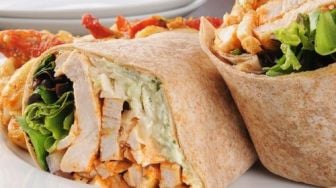 Buat Sendiri Chicken Wrap ala Resto Fast Food