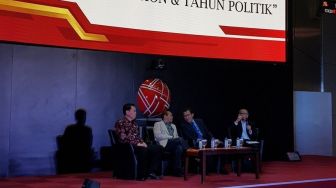Perbandingan Perbankan Sekarang dan 10 Tahun Lalu