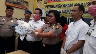 Berbisnis Narkoba Demi Hidupi 3 Anak, IRT Terancam Hukuman Mati