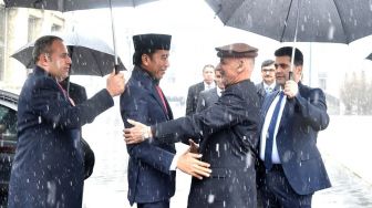 Presiden Afghanistan Bilang pada Jokowi Tidak Perlu Bawa Emas