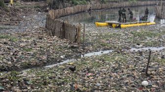Pakai Sinergitas Pentahelix, RK: Target Revitalisasi Sungai Citarum 7 Tahun