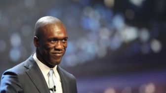 Clarence Seedorf Ditunjuk Jadi Pelatih Timnas Kamerun