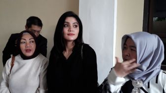 Ditanya soal Hotman Paris, Hilda Vitria : Malas Ah!