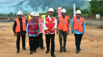 Heboh Proyek Tol Padang-Pekanbaru Dihentikan, Gubernur Sumbar Tak Tahu