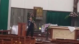 Malam-Malam, Penyerang Gereja St Lidwina Diangkut Densus 88