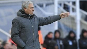 Ditekuk Newcastle, Mourinho Soroti Tumpulnya Lini Depan MU