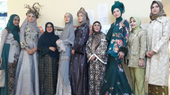 Lima Desainer Modest Indonesia Tampil di Fashion Scout London