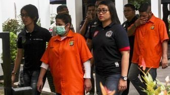 Girangnya Dhawiya Zaida Dijenguk Kerabat Jelang Sidang