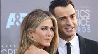 Jennifer Aniston dan Justin Theroux Berpisah