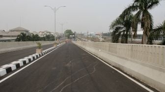 Proyek pembangunan Flyover Cipinang Lontar Timur telah selesai, Jakarta, Jumat (23/2). 