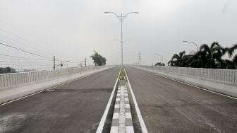 Proyek pembangunan Flyover Cipinang Lontar Timur telah selesai, Jakarta, Jumat (23/2). 