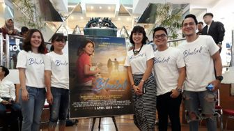 Selain Film, Bluebell Juga Hadir Dalam Bentuk Novel