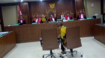 Ketua Pengadilan Tinggi Manado Didakwa Terima Suap Rp1,25 Miliar