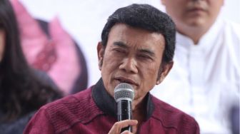 Tanpa Soneta, Rhoma Irama Nyanyi 3 Lagu di Acara Khitanan di Bogor