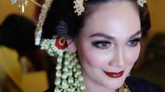 Dirias Jadi Pengantin, Luna Maya Sudah Menikah?