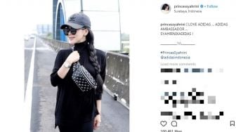 Syahrini Minta Maaf Terkait Foto Manja di Jalan Tol