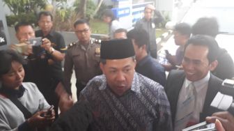 Datangi Mapolda Metro Jaya, Fahri Hamzah Pidanakan Presiden PKS