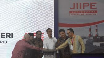 Jokowi Minta JIIPE Gandeng UKM Jadi Partner Kerja