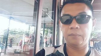 Derry 4 Sekawan Tak Senang Qomar Diborgol saat Dijebloskan ke Bui