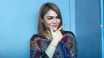 Baru Mualaf, DJ Katty Butterfly Sudah Hafal Rukun Iman dan Islam