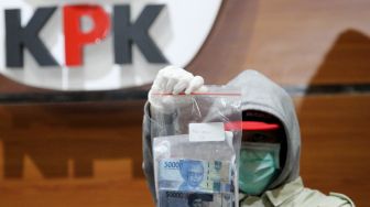 Suap di PN Tangerang, KPK Periksa Hakim Hasanudin dan IRT