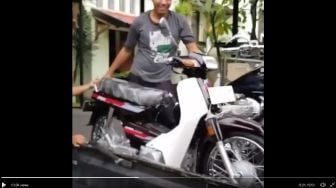 Viral! Motor Bebek Keluaran 1991 Ini Laku Rp80 Juta