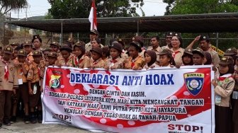 Anak-anak Pramuka Papua Deklarasi Antihoax