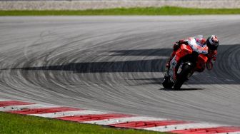 Lorenzo Urung Finis di Losail, Manajer Tim Ducati Angkat Bicara