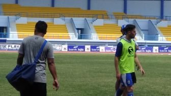 'Senjata' Baru Persib Diragukan Tampil di Laga Perdana, Kenapa?