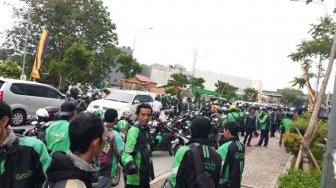 Jotos Pengemudi Ojek Online, Satpam Grand Pramuka Jadi Tersangka