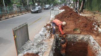 Proyek Pembuatan Lubang Resapan Air